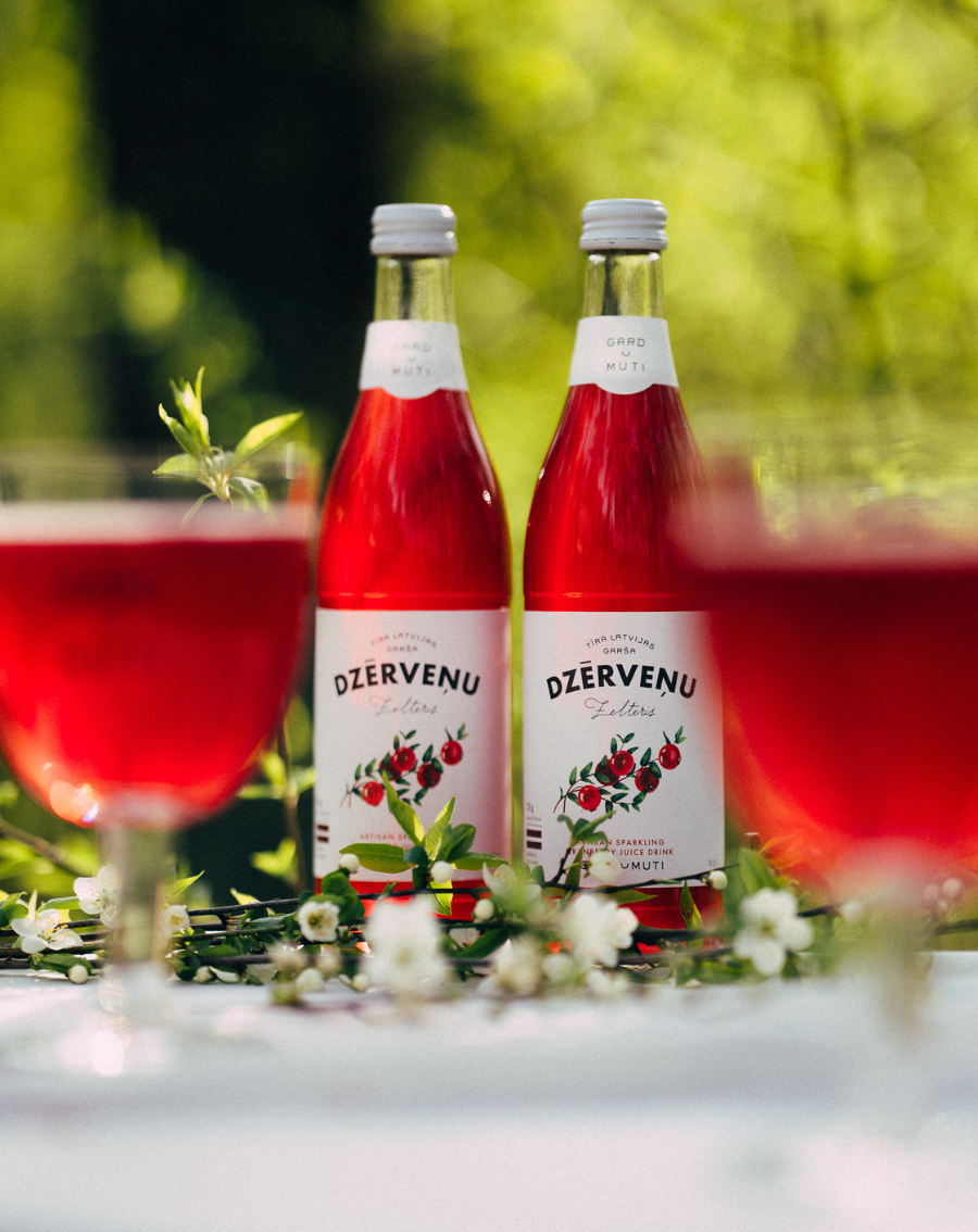 Delicious Latvian cranberry juice drink – Valmiermuižas alus
